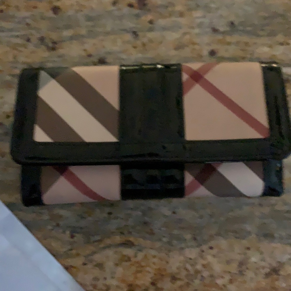 Burberry wallet